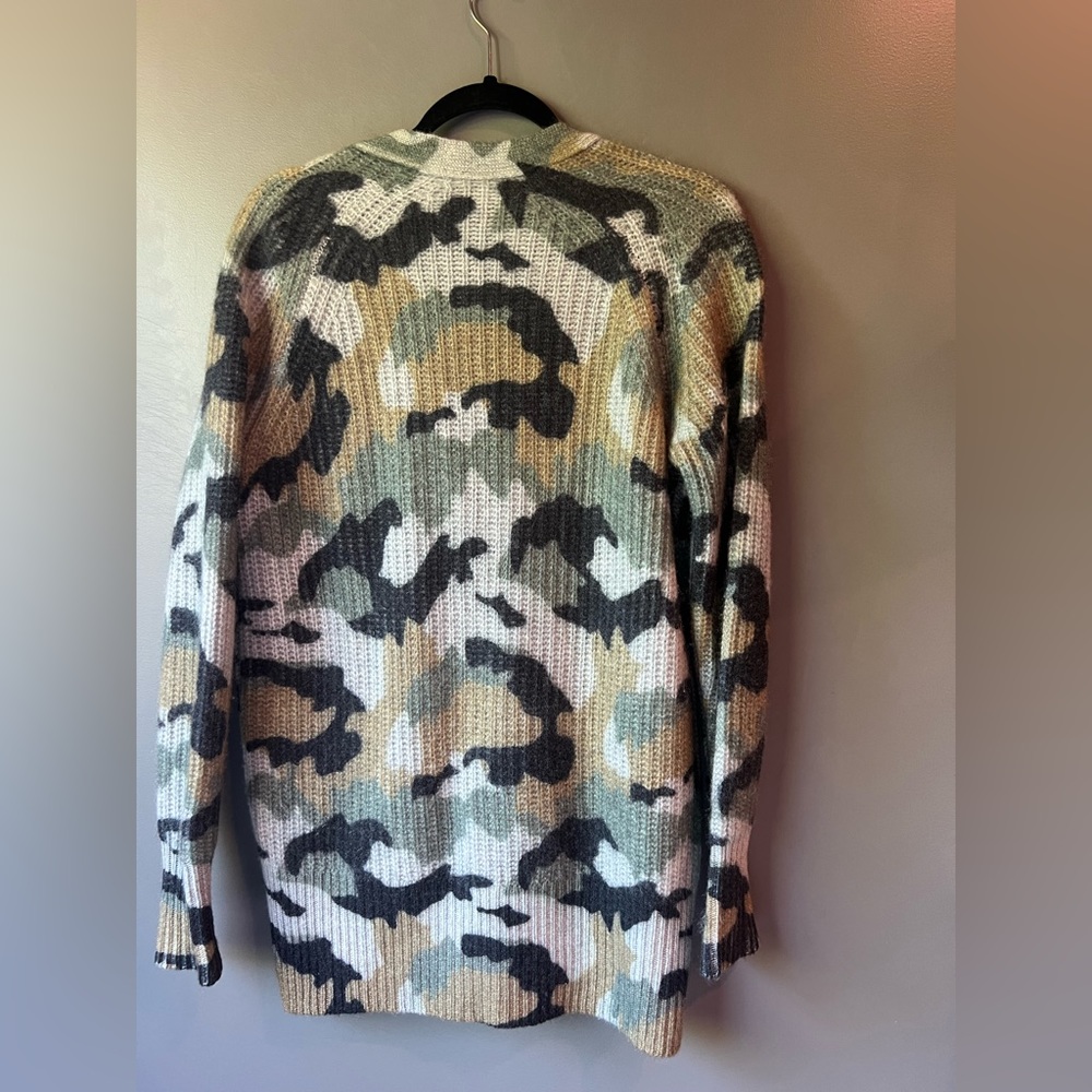 360 Cashmere Camouflage Cardigan - Picture 3 of 4